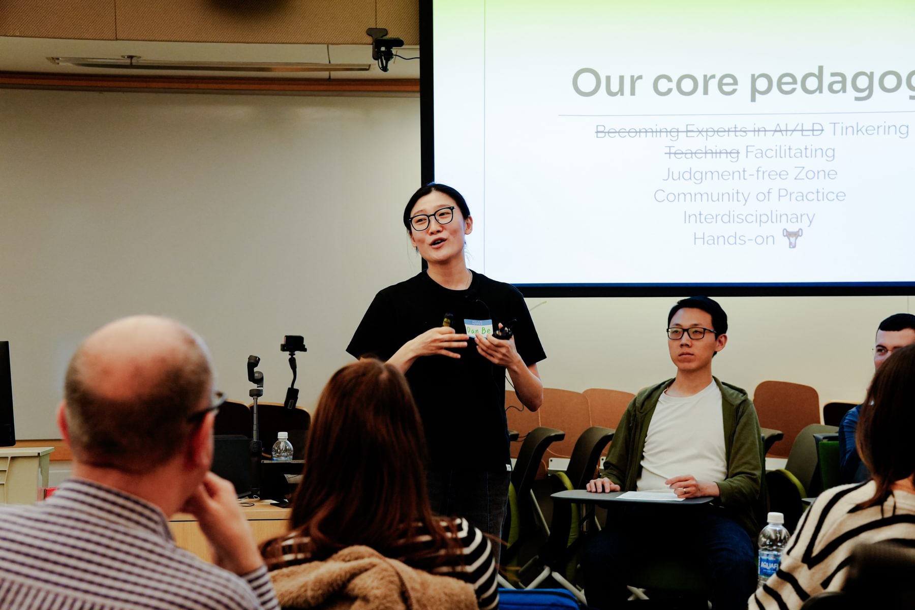 Dan Be speaking to course participants about PromptED's core pedagogy.